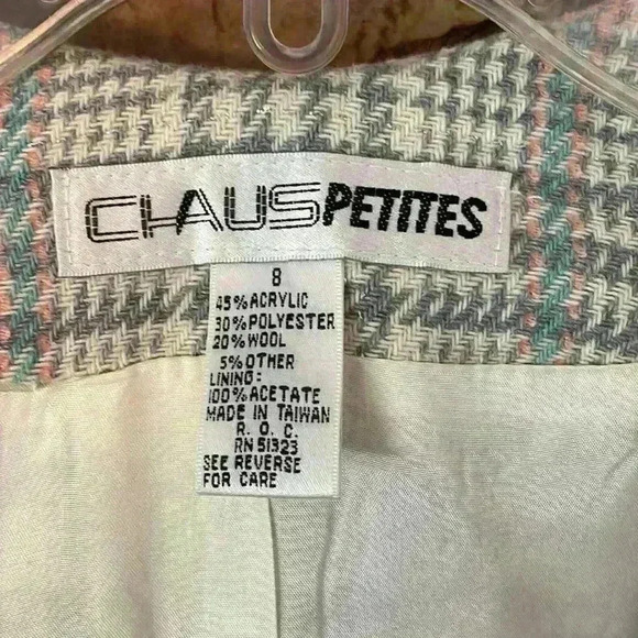 CHAUS PETITES Vintage Blazer. Women’s Size 8 in Excellent Condition. - Picture 2 of 7